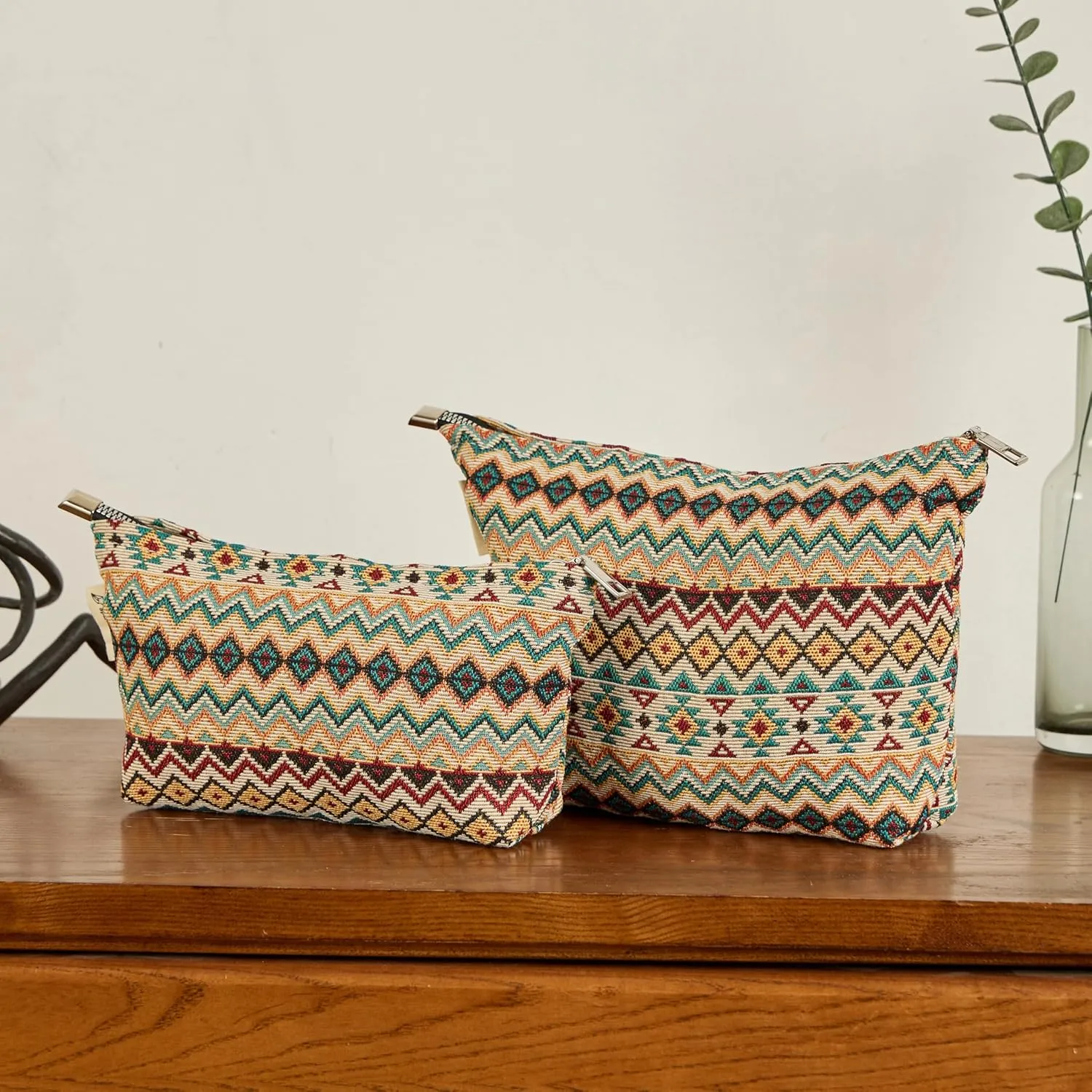 Aztec Cross Stitch Print Canvas Makeup Bag for Women Girls, Large Capacity Trendy Travel-Friendly Cosmetic Bag, Secure Metal Zipper Pouch Aesthetic Toiletry Bag Organizer (Set of 2)