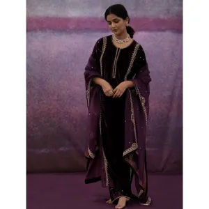 DEEPTHEE Purple Moti Scallop Hand Embroidered Kurta with Pant & Dupatta (Set of 3)