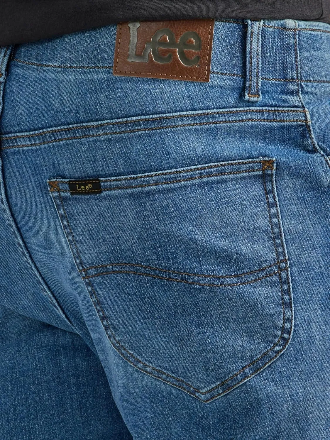Lee Men's Extreme Motion Regular Straight Jean