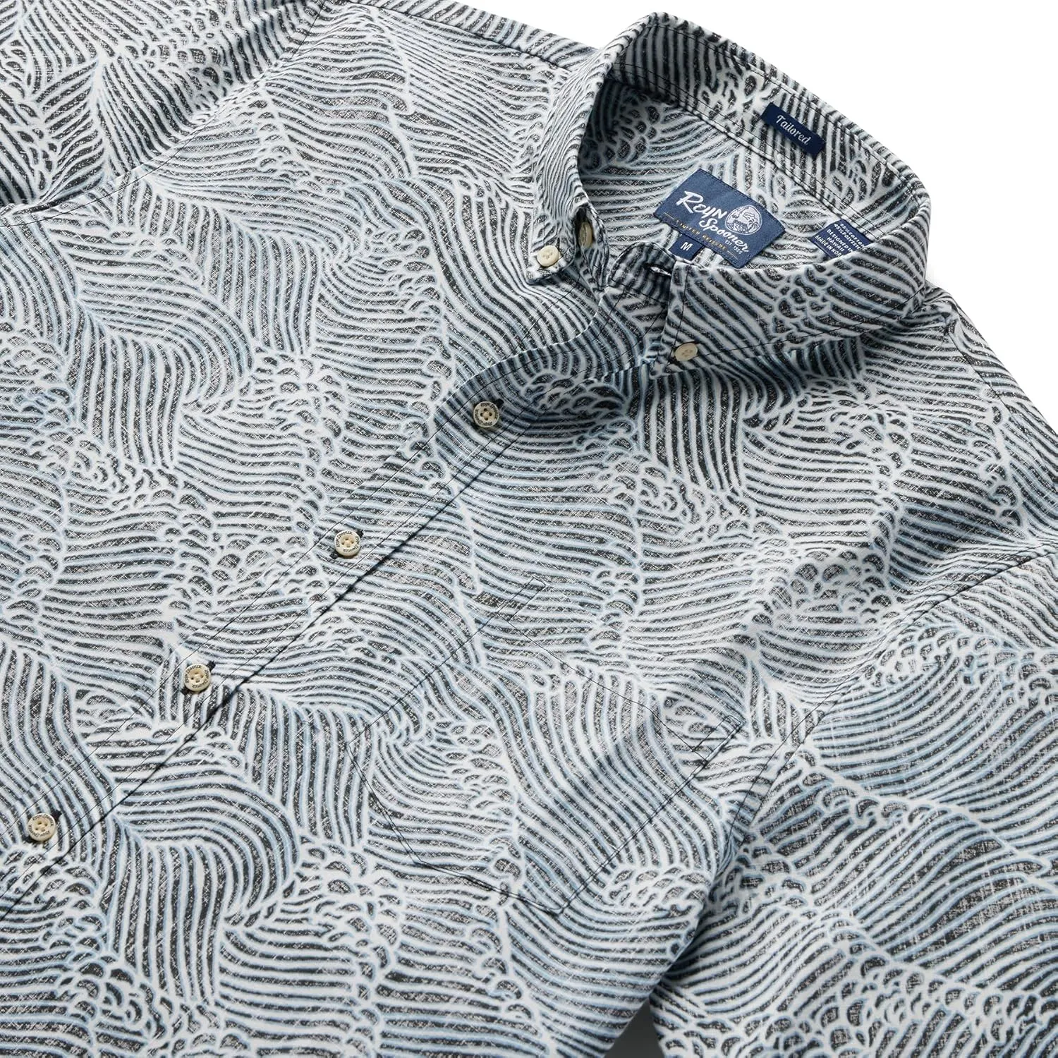 Reyn Spooner Oceanic Hawaiian Aloha Shirt - Tailored Button Front