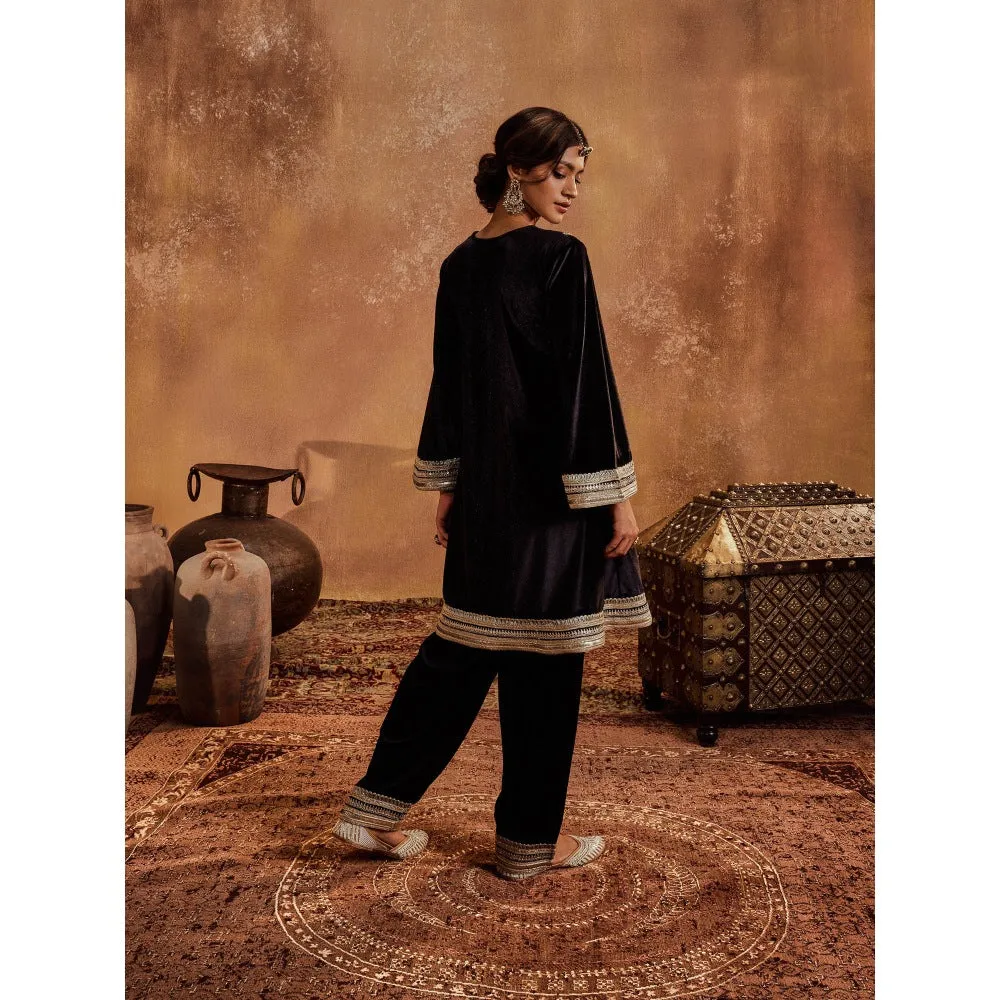 Roze Aayat Kurta with Pant & Dupatta (Set of 3)