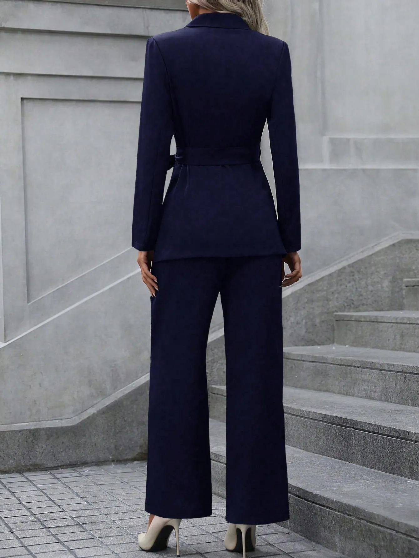 Solid Knot Side Blazer & Pants