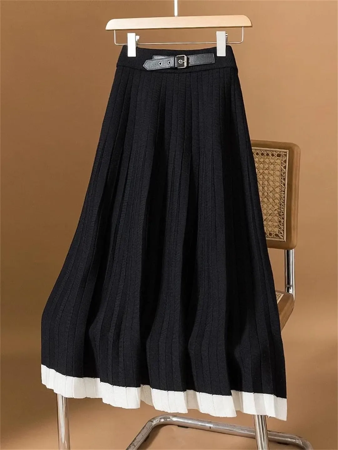 Women Knitted Long Skirt Autumn Winter Fashion Belt Contrast Hem A Line High Waist Pleated Midi Skirt