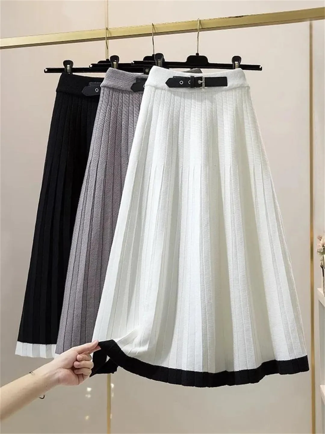 Women Knitted Long Skirt Autumn Winter Fashion Belt Contrast Hem A Line High Waist Pleated Midi Skirt